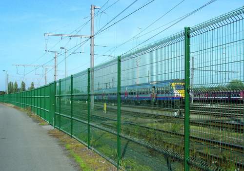 Системы ограждений железных дорог и автомагистралей в Уфе
